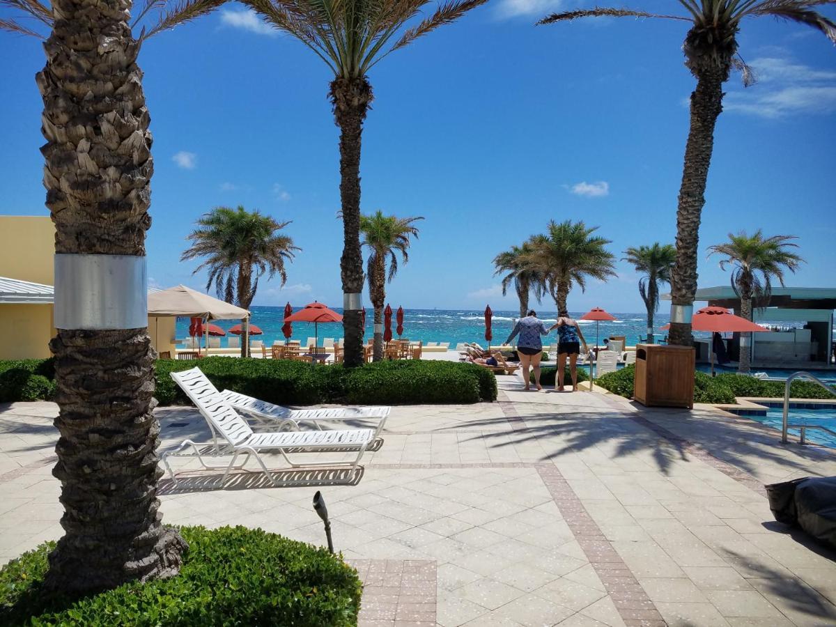 Dawn Beach Club Luxury Apartment 외부 사진